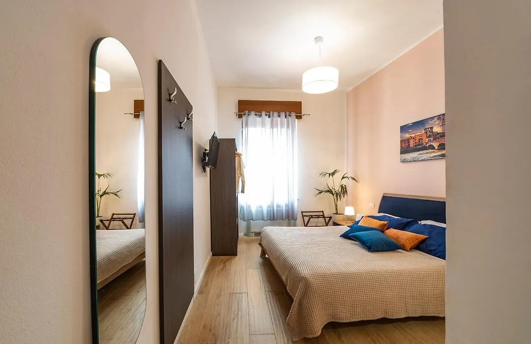 Italianflat - Rentroom 200Mt To Arena-1