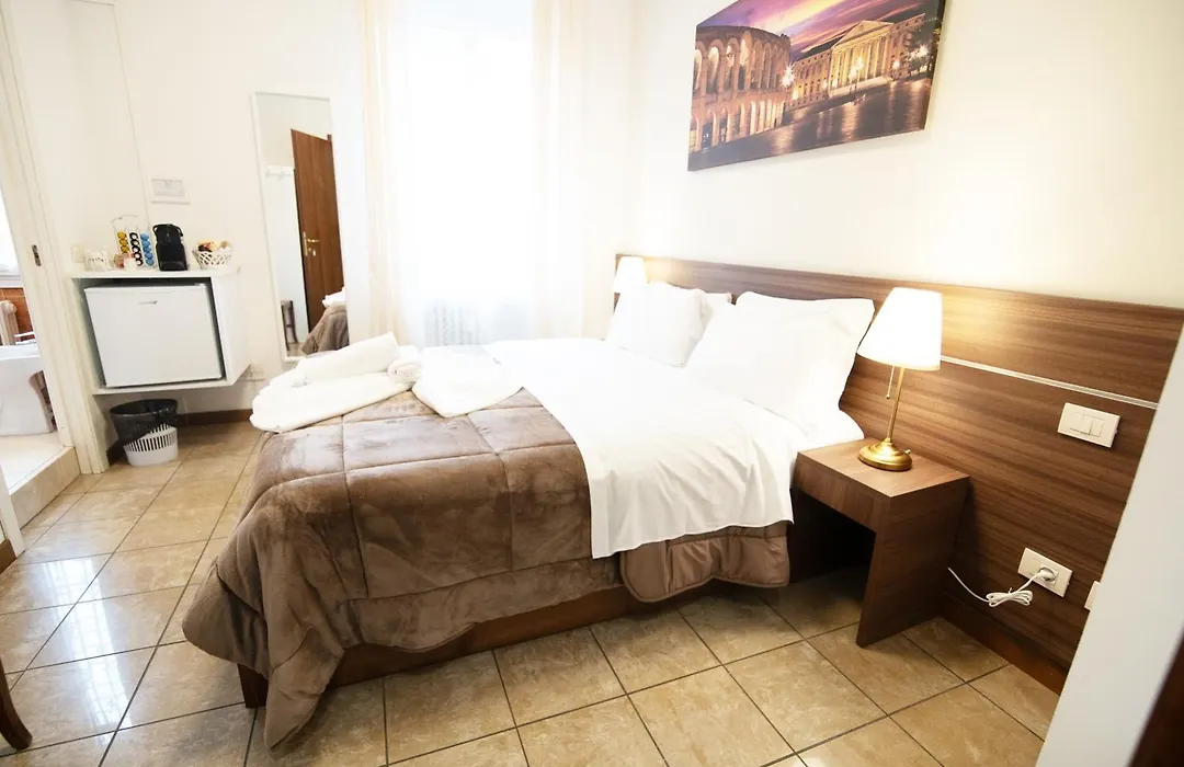 Verona Apartments&Rooms Porta Vittoria-1