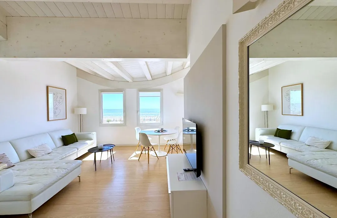 Hotel Lux-1