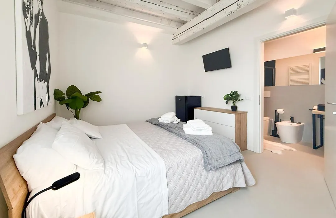 Corte Genovesa Rooms I Destiny Home-1