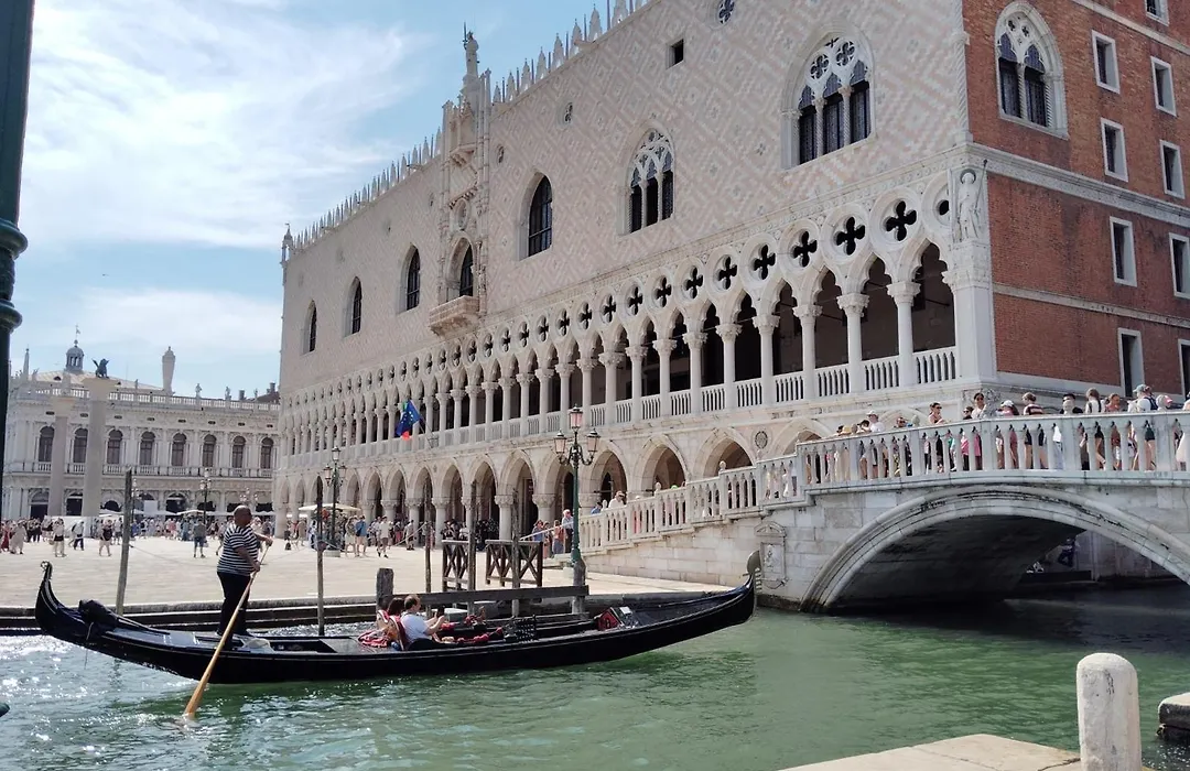 Ca Bibi, Guest House Close The Grand Canal-1