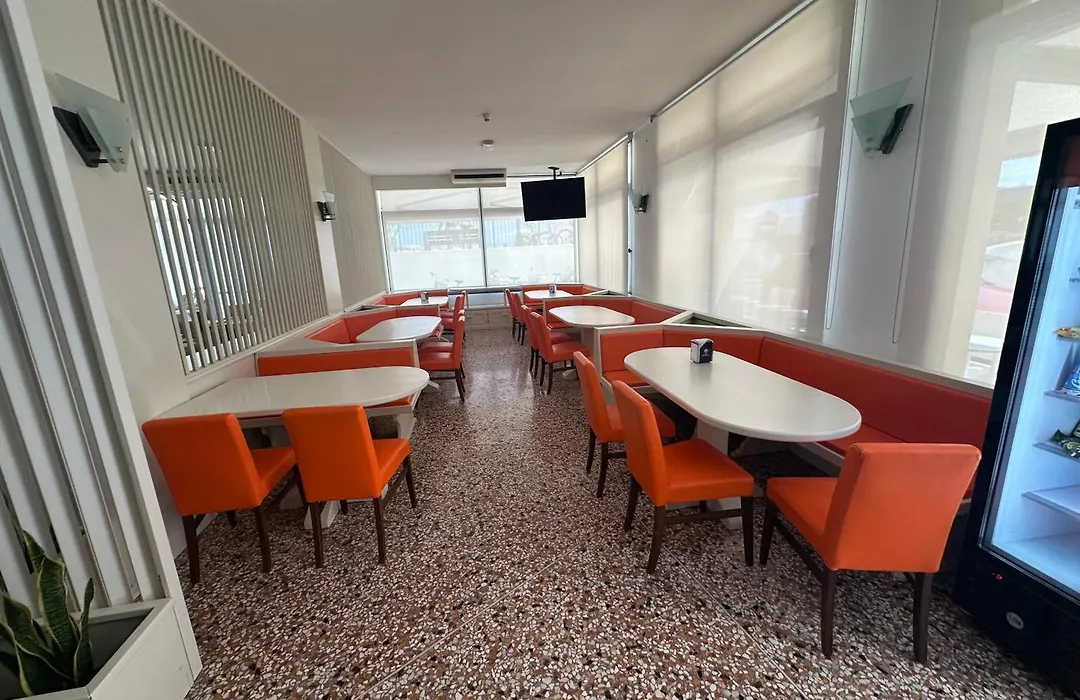 Hotel Vienna-1