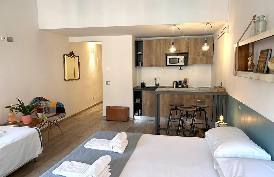 Casa Santa Marta-1