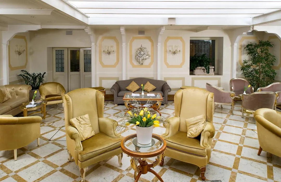 Hotel Carlton On The Grand Canal-1