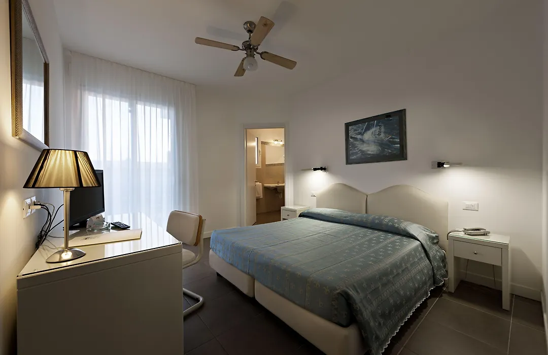 Hotel Miami-1
