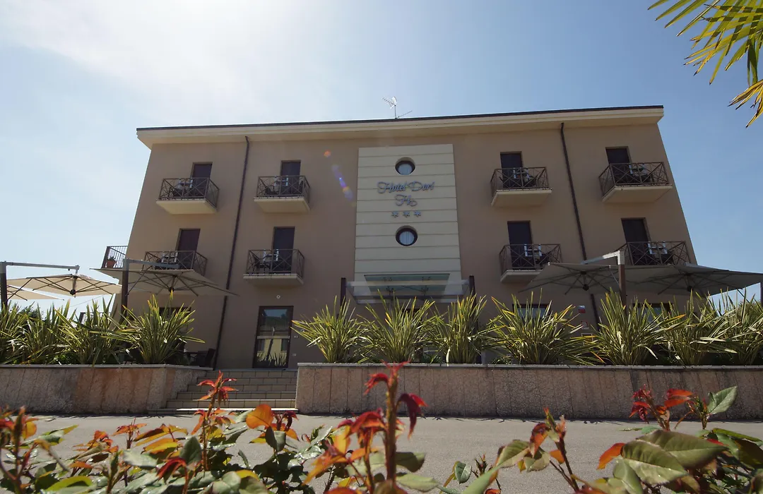 Hotel Dori-1