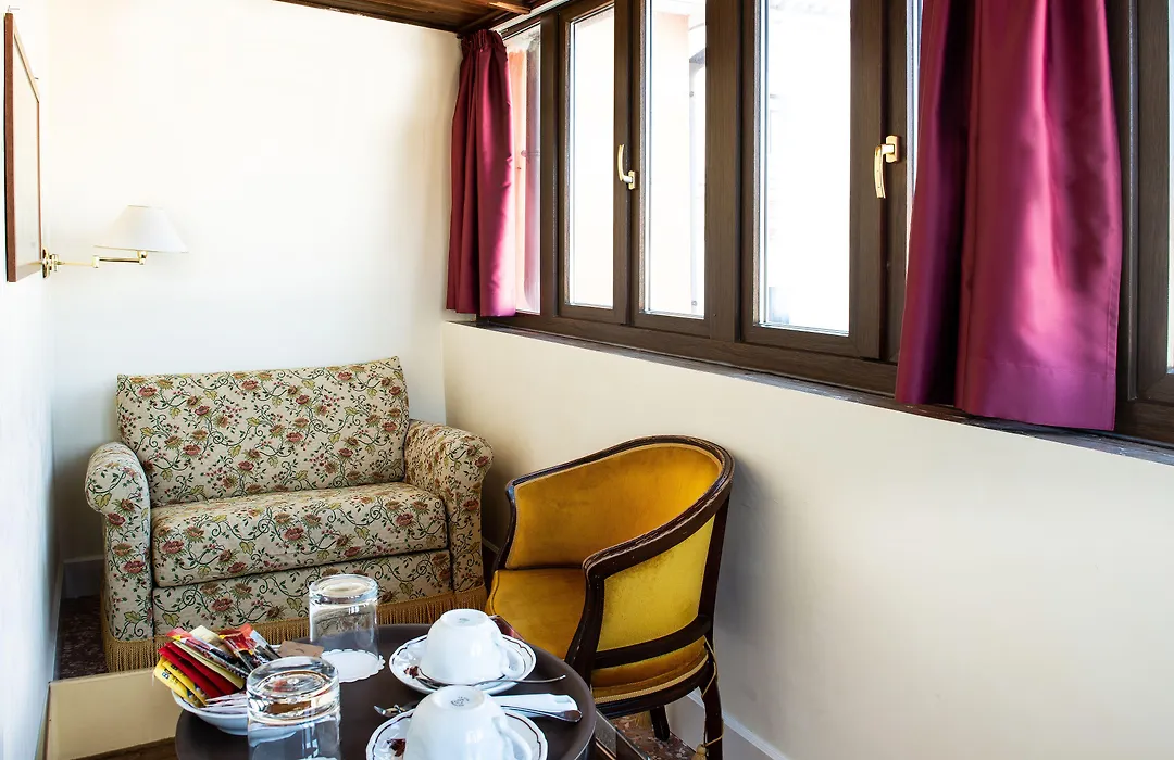 Hotel Agli Alboretti-1
