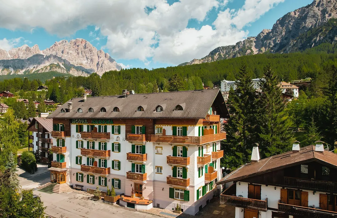 Hotel Serena-1