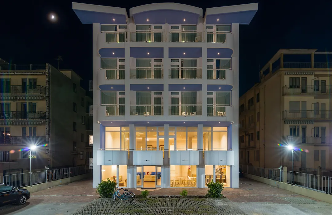 Hotel Mediterraneo-1