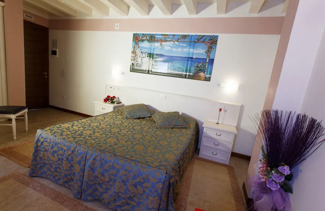 Sweet Home-1
