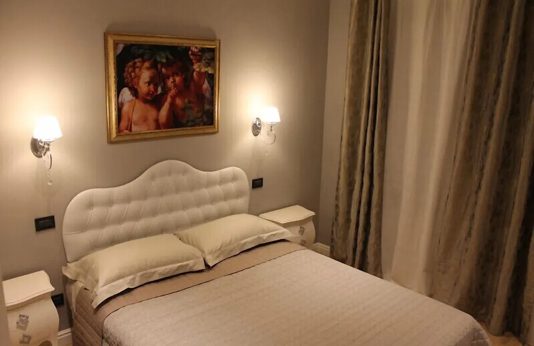 B&B Fine Venice-1