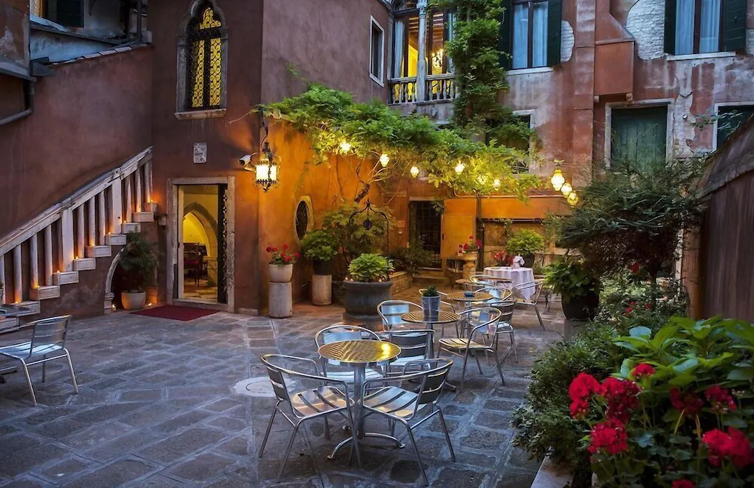 Hotel San Moisè-1