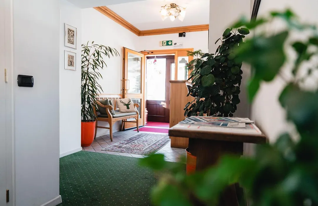 Hotel Oasi-1