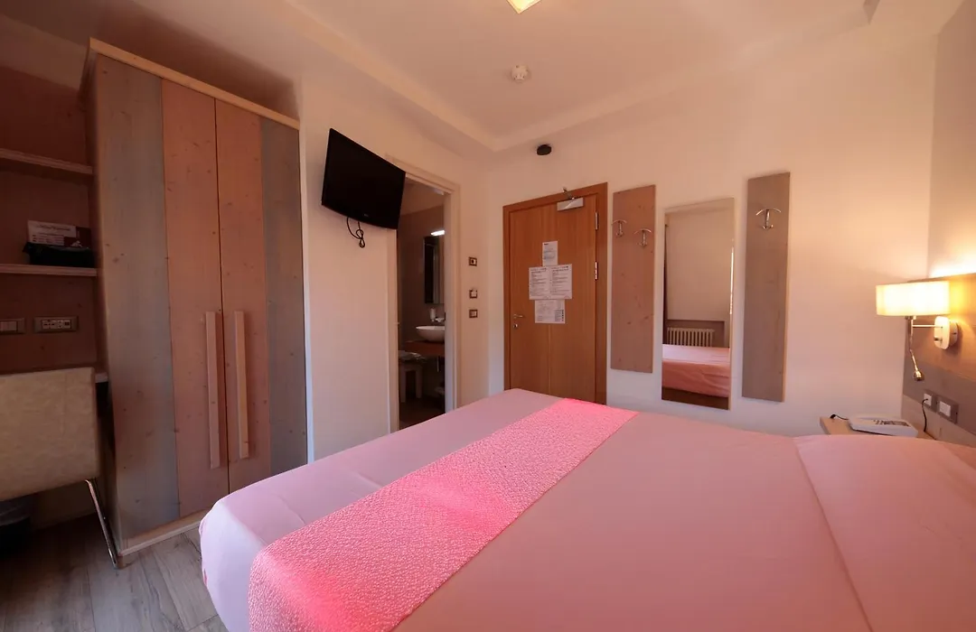 Hotel Centrale-1