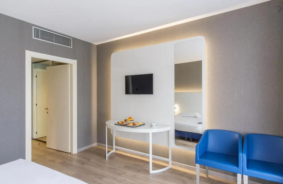 Hotel Viest-1