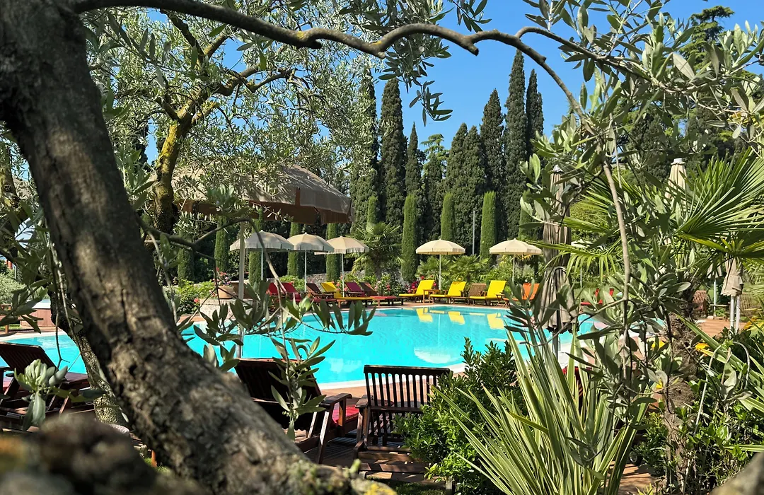 Villa Madrina Lovely And Dynamic Hotel-1