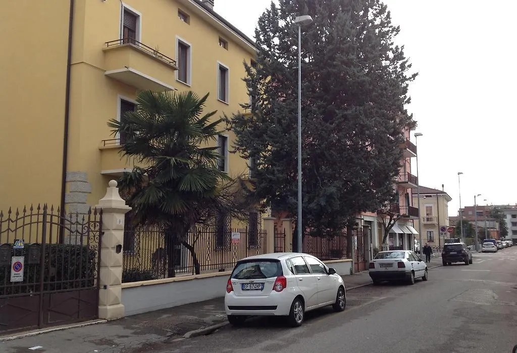 Acteaverona-1