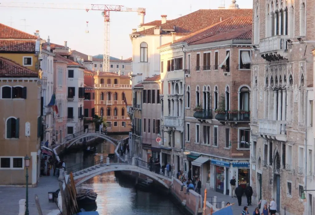 Ca' Di Rose B&B Venice-1