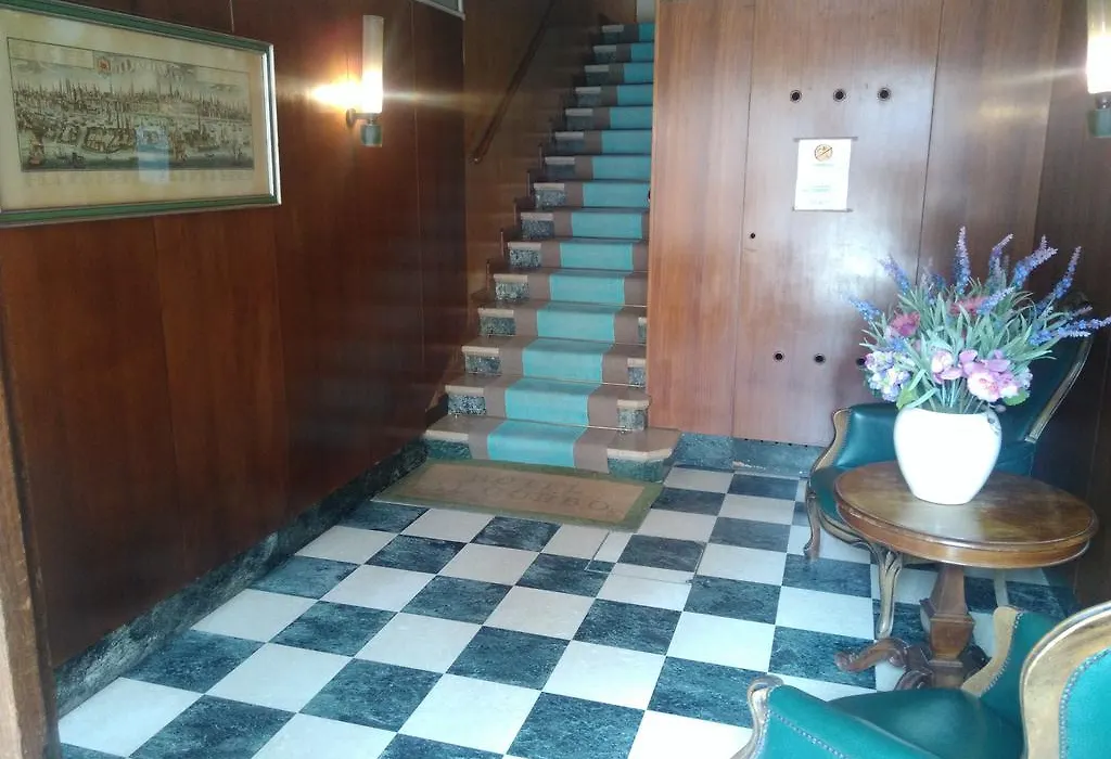 Albergo Al Gobbo-1