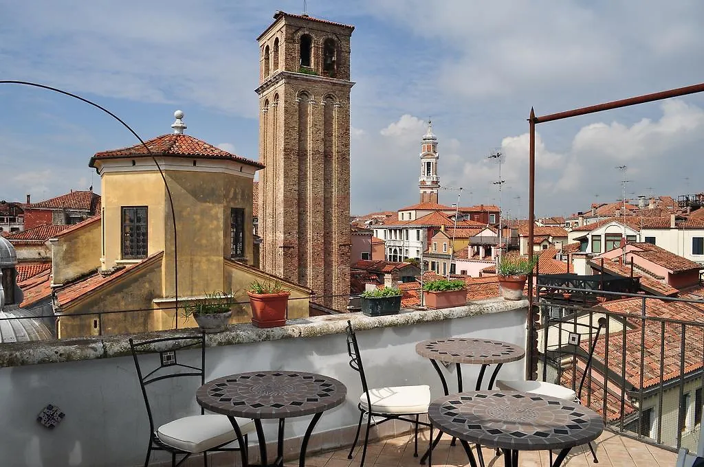 B&B La Terrazza Dei Miracoli-1