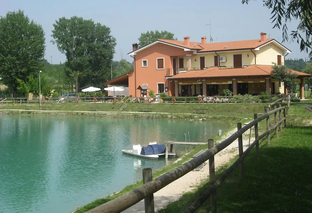 Laghetto ai Portici-1