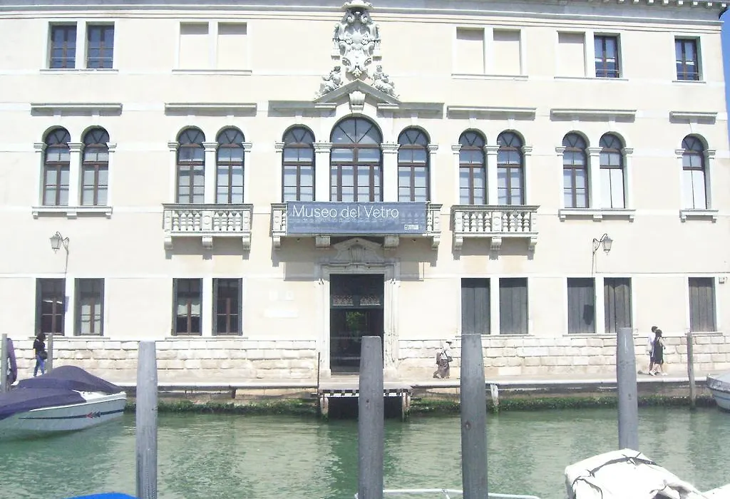 Ca' Del Pomo Grana'-1