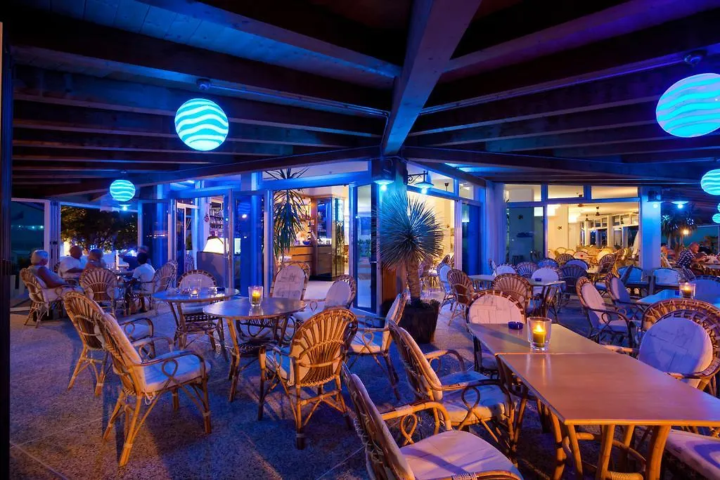 Hotel Playa E Mare Nostrum-1