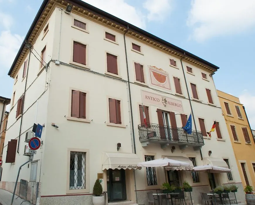 Antico Albergo-1