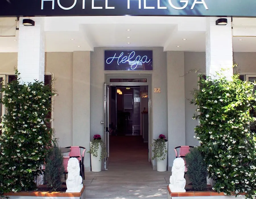 Hotel Helga-1