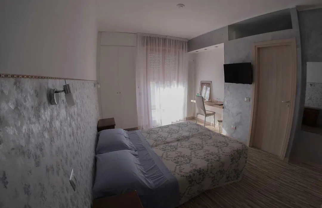 Verona Fiere Rooms-1