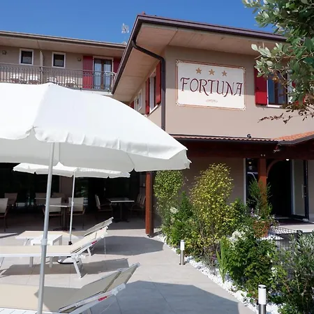 Hotel B&B Fortuna-3