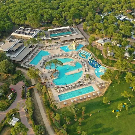 Mediterraneo Camping Village-3