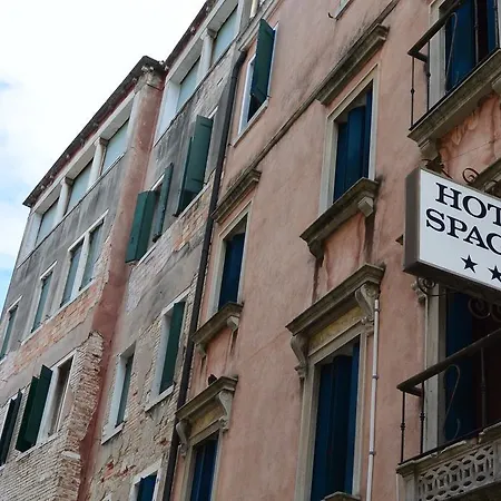 Hotel Spagna-2