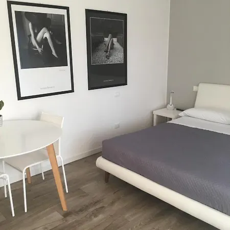 Relax&Emozioni Rooms-3