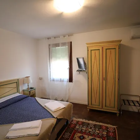 Lovely Apartment In Venice-2