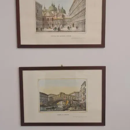 San Marco Luxury Rooms-2