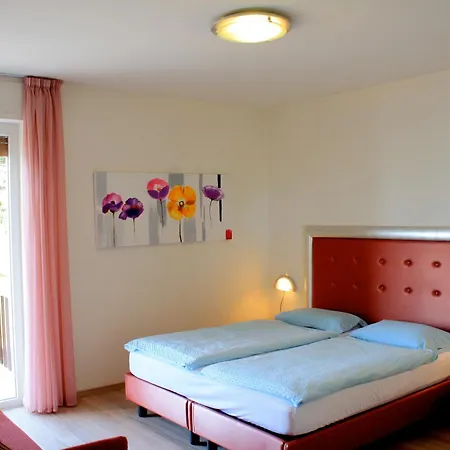 Hotel Villa Carmen-3