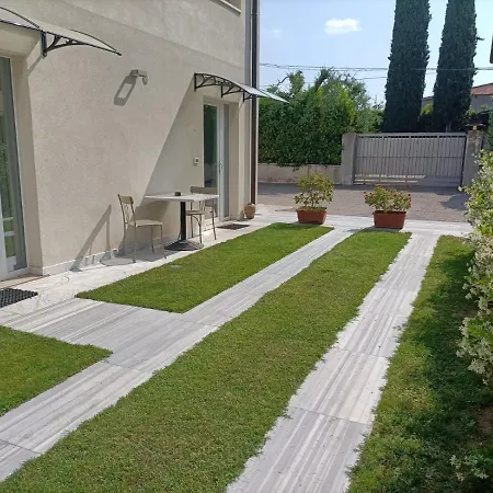 Garda Guest House-2