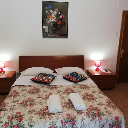 Venice Concordia Guesthouse-2