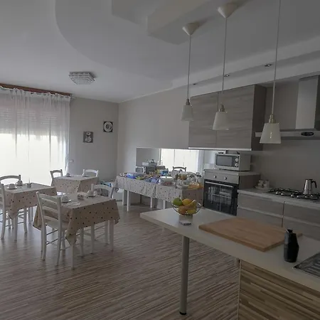 Verona Fiere Rooms-3
