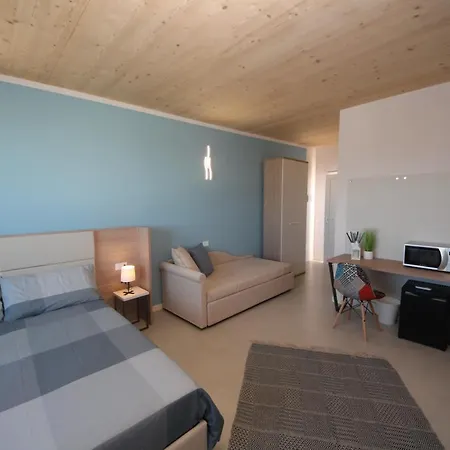 Ohana Holiday Rooms-2