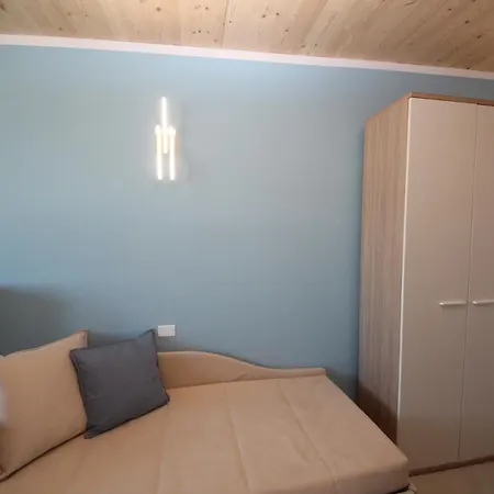 Ohana Holiday Rooms-3
