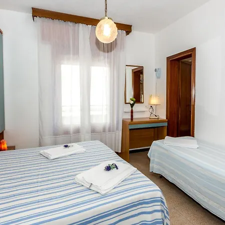 Hotel Saturno-3