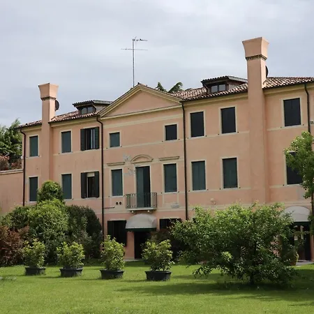 Villa La Fenice Locazione Turistica-3