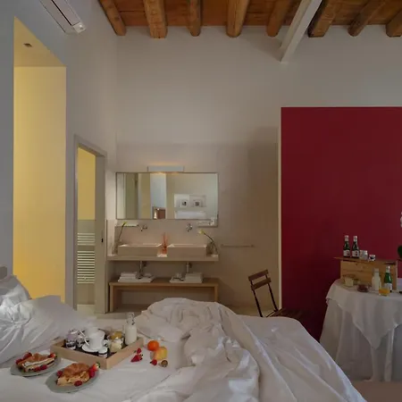 Massimago Wine Suites-3