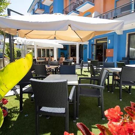 Hotel Crystal-3