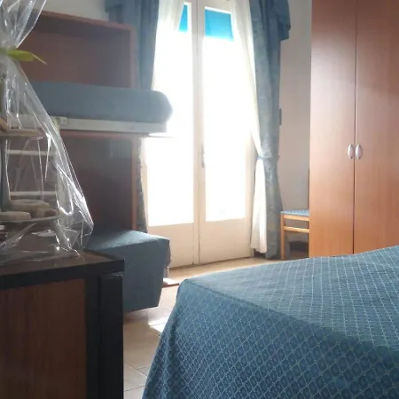 Hotel Heron-3