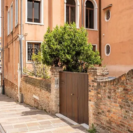 Venice Luxury Suites-2