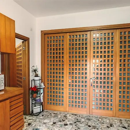 Goldmine Guest House 2-3