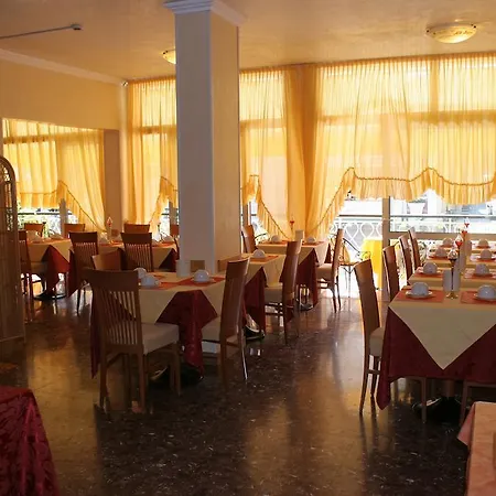Hotel Paron-3